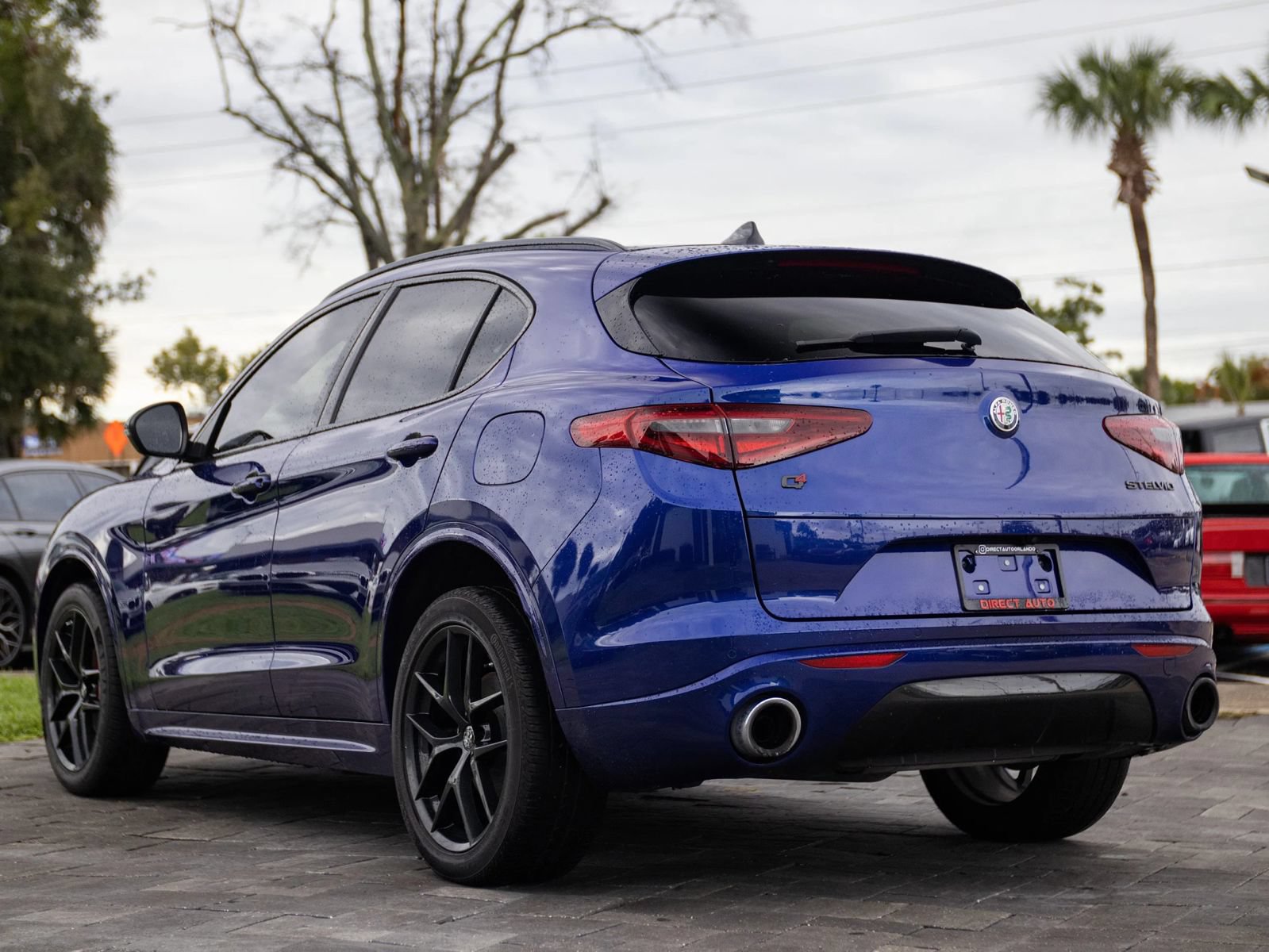 Used 2021 Alfa Romeo Stelvio Ti w/ Nero Edizione AWD/4WD image 9