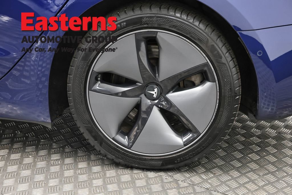 Used 2018 Tesla Model 3 Mid Range RWD image 27