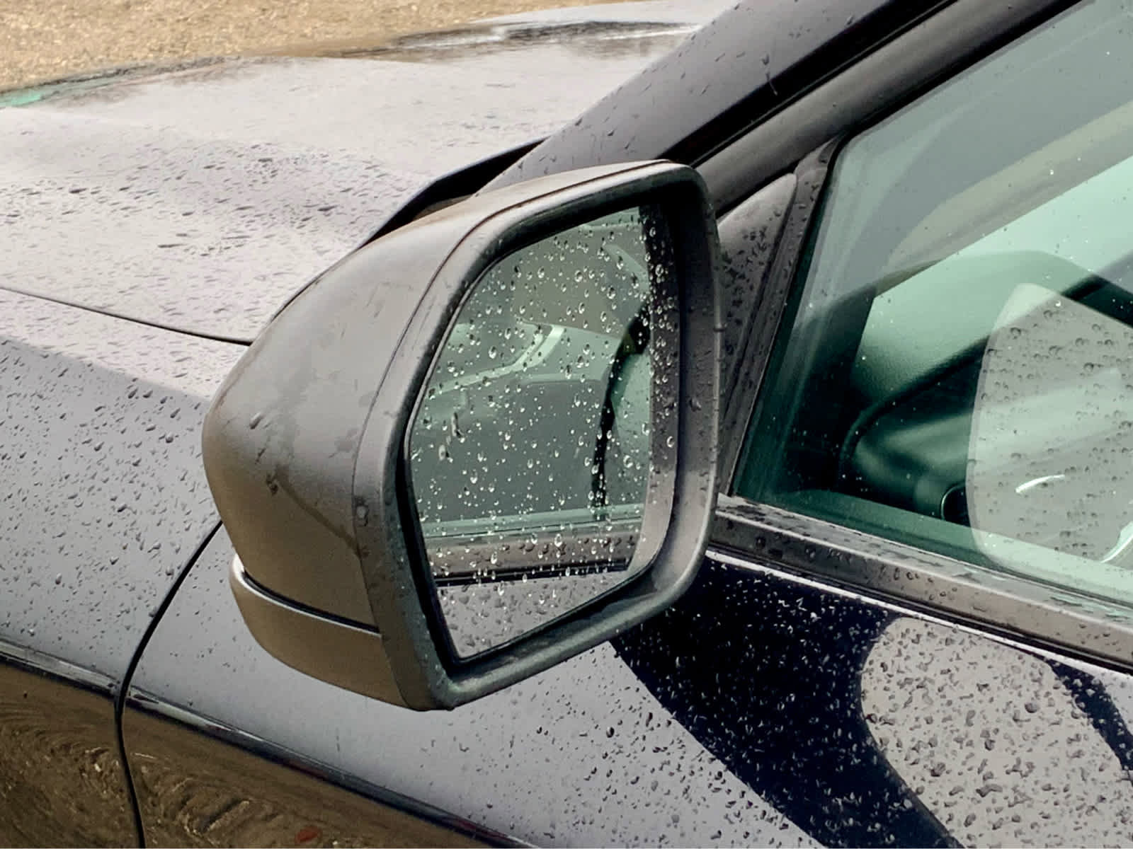 Used 2023 Ford Explorer XLT w/ Equipment Group 202A image 14