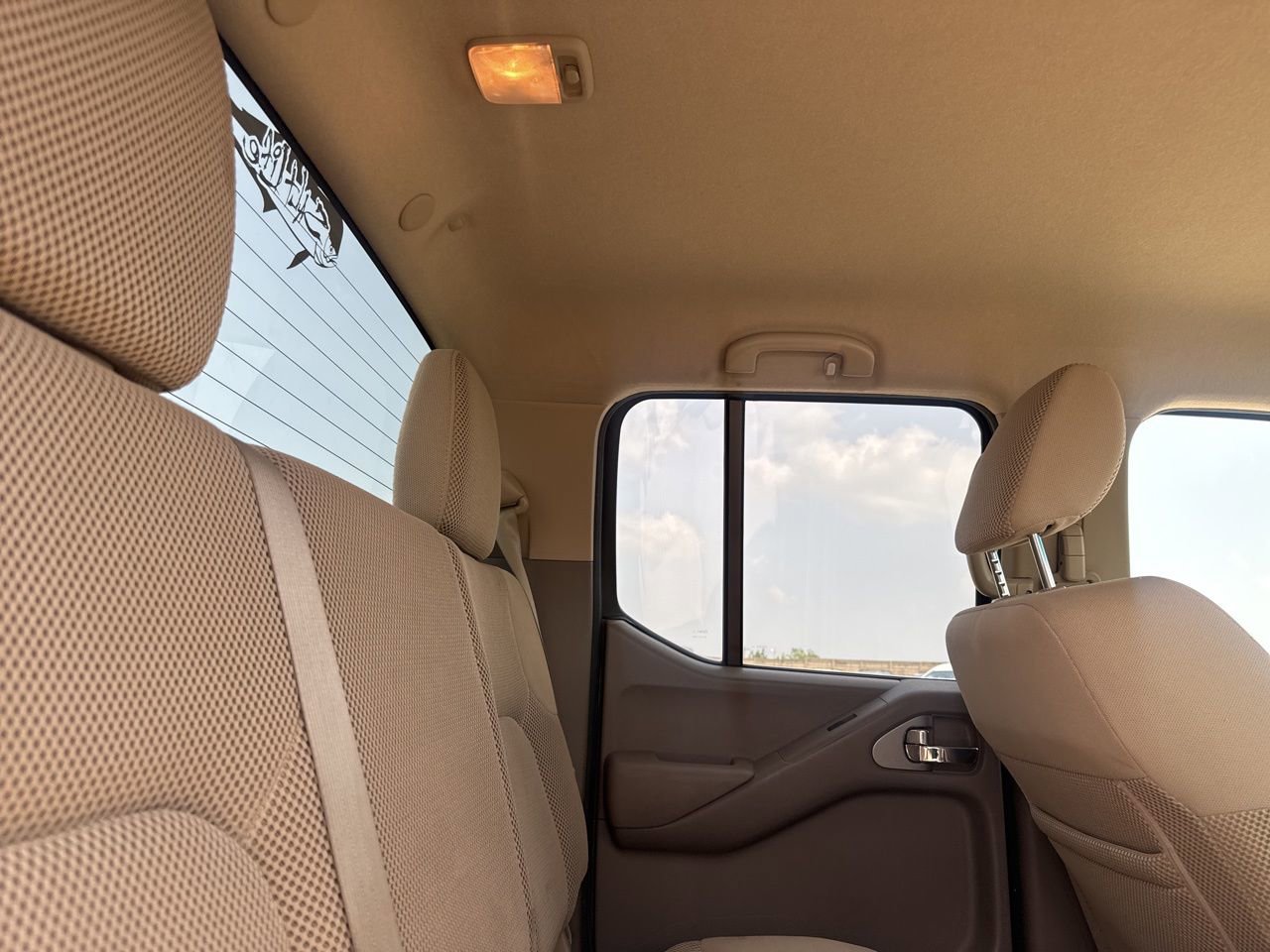 Used 2013 Nissan Frontier SV w/ SV Value Truck Pkg RWD image 30