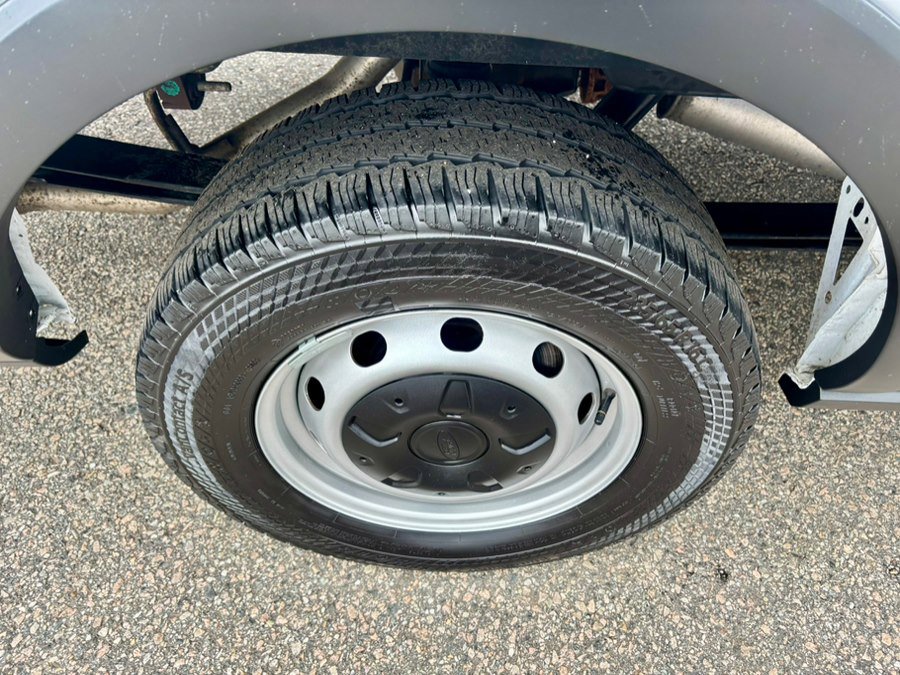 Used 2024 Ford Transit 350 148 High Roof Extended w/ Load Area Protection Package image 33