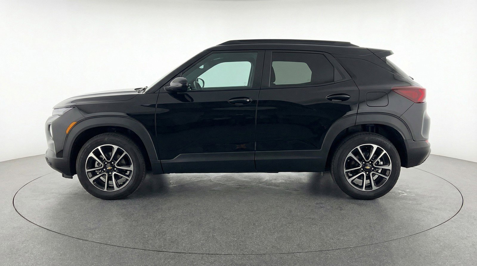 Used 2025 Chevrolet TrailBlazer LT image 5