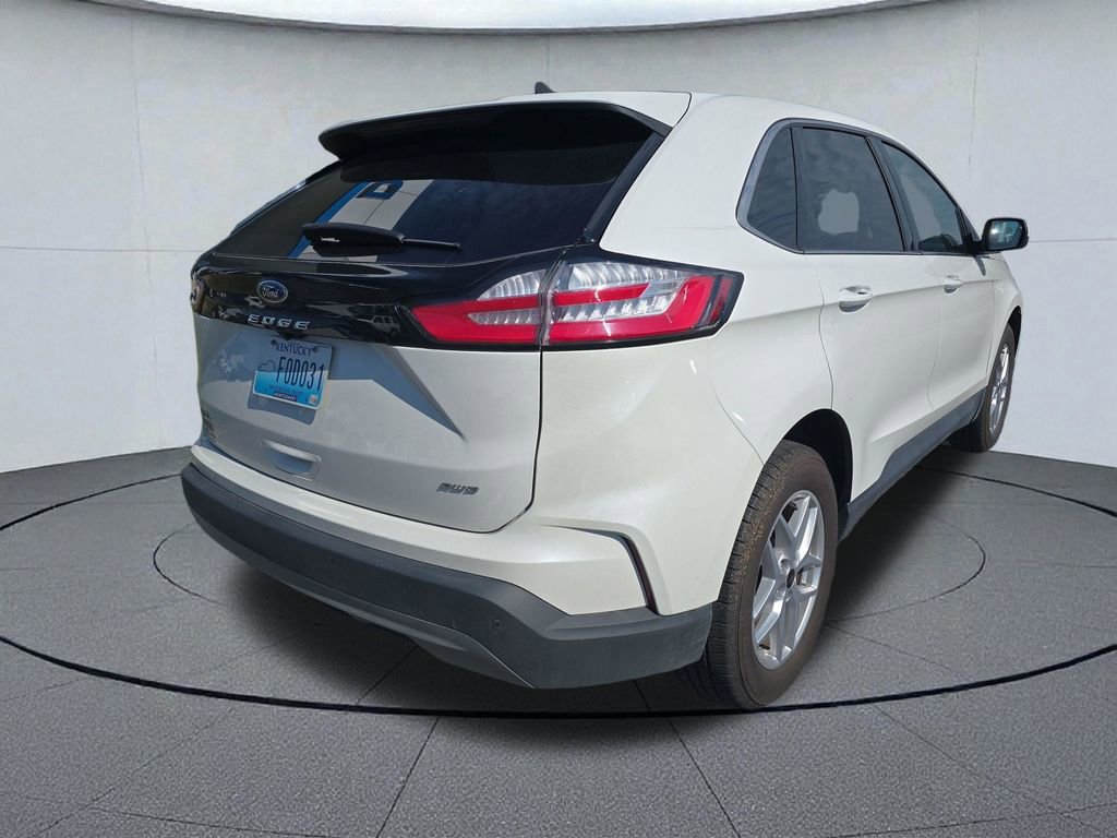 Used 2023 Ford Edge SEL w/ Convenience Package AWD/4WD image 7