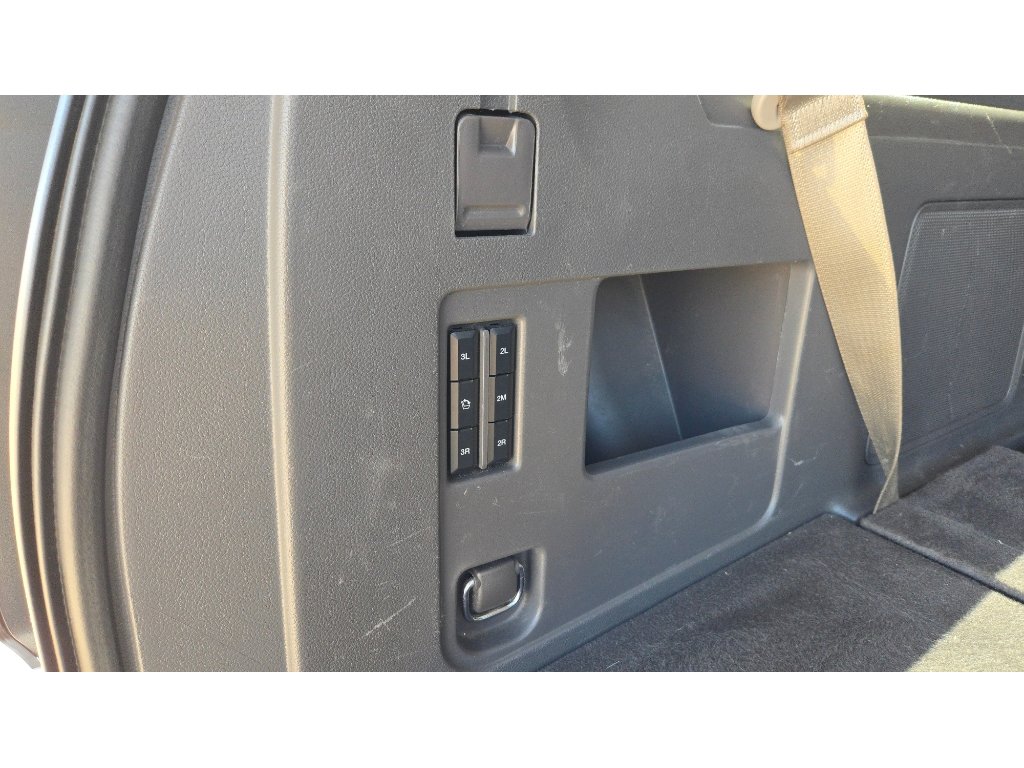 Used 2018 Ford Expedition Limited RWD image 15