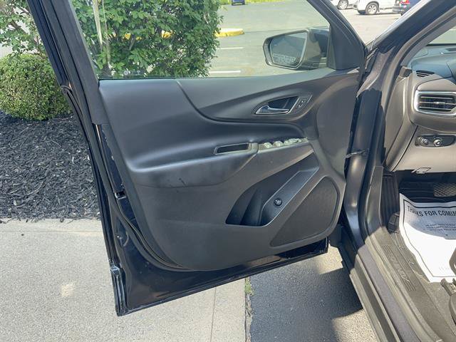 Used 2022 Chevrolet Equinox LT FWD image 9
