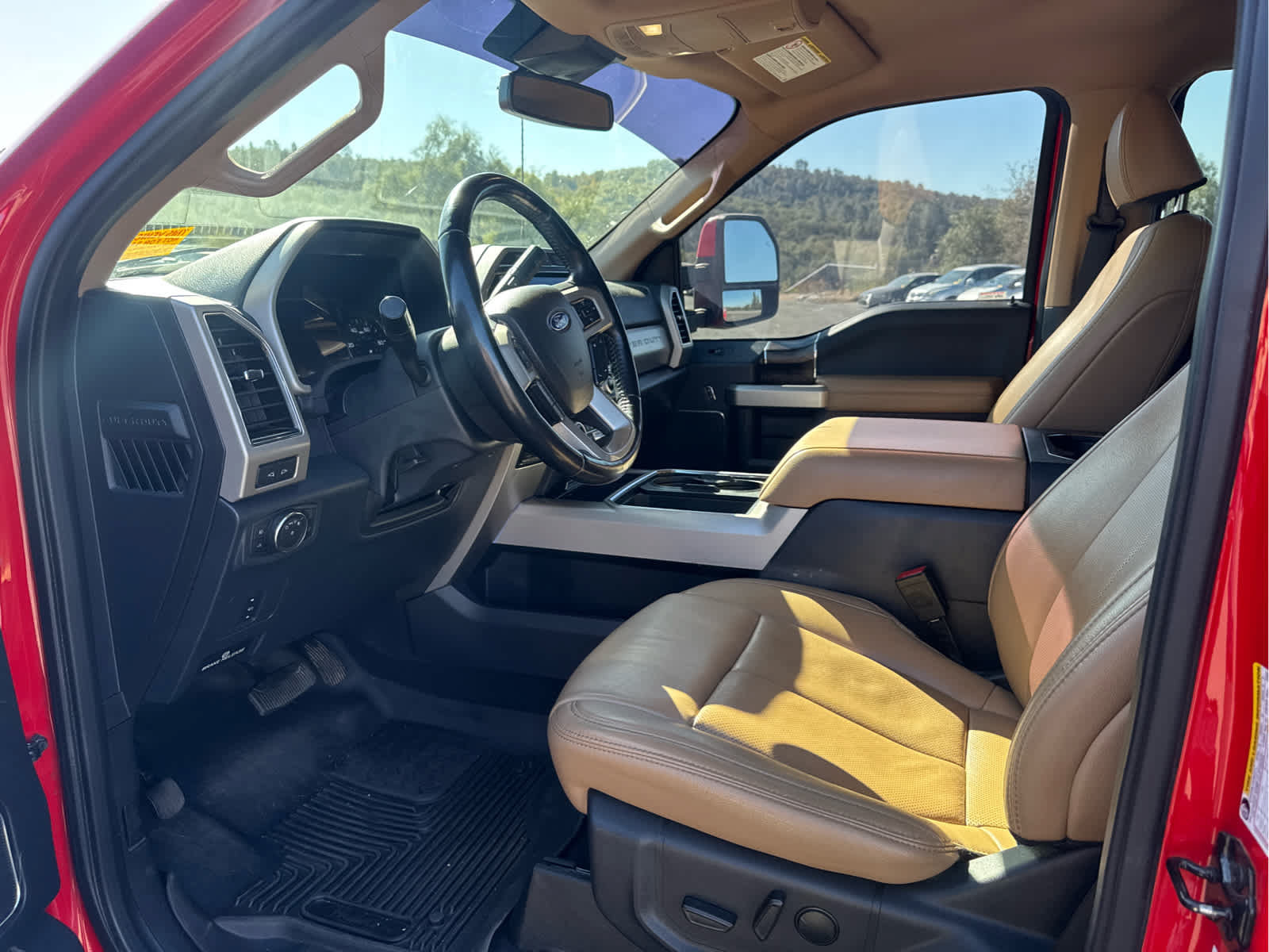 Used 2022 Ford F250 Lariat w/ Lariat Value Package AWD/4WD image 11