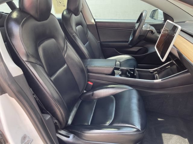 Used 2019 Tesla Model 3 Mid Range RWD image 38