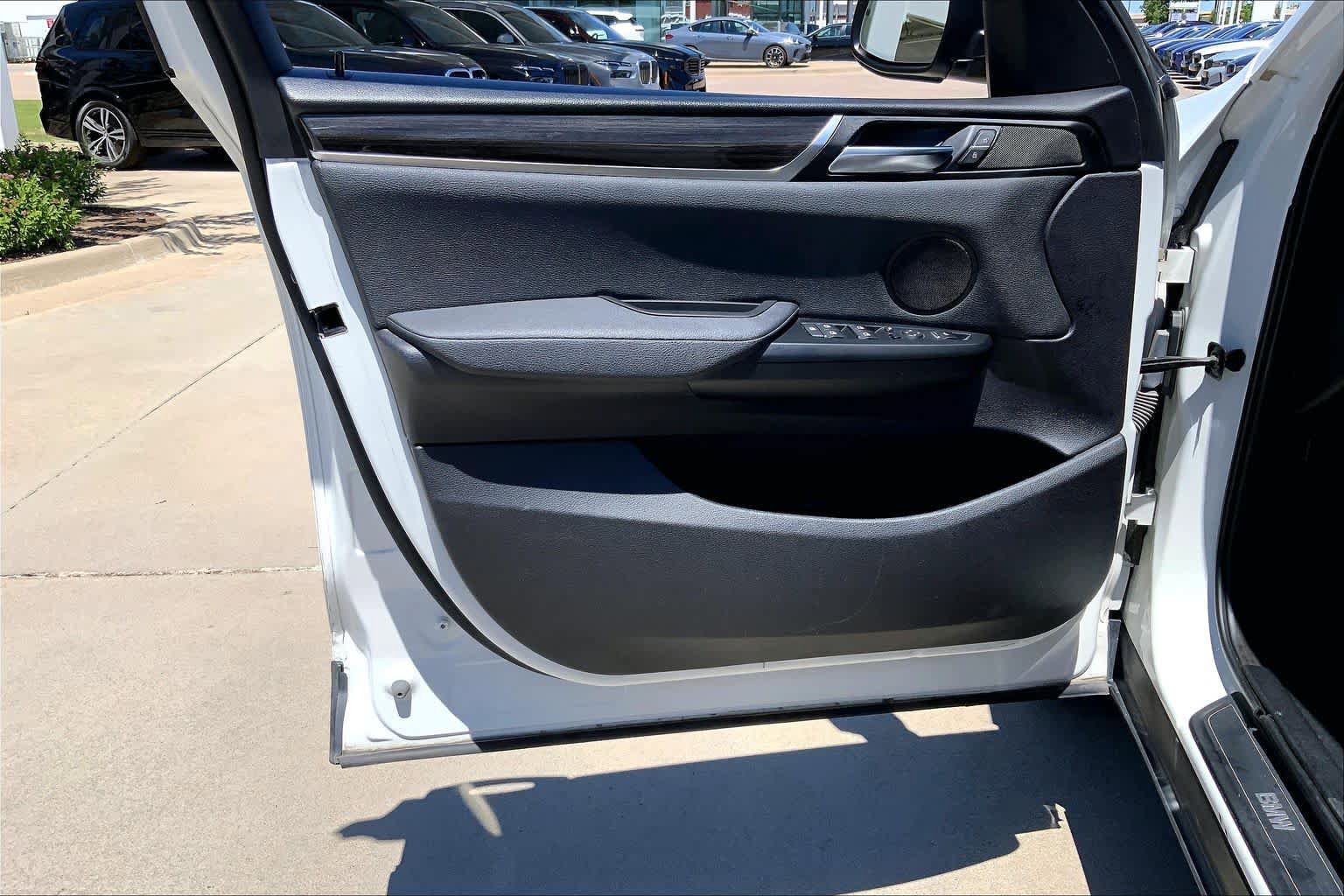 Used 2017 BMW X3 xDrive28i AWD/4WD image 20