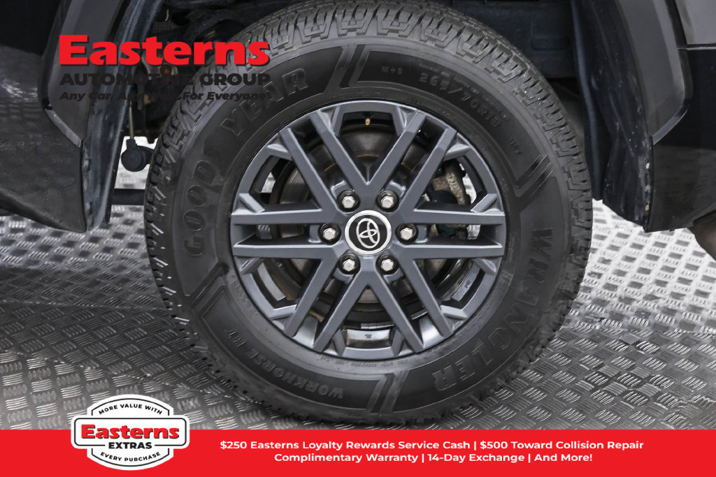 Used 2023 Toyota Tundra SR5 w/ SR5 Convenience Package RWD image 37