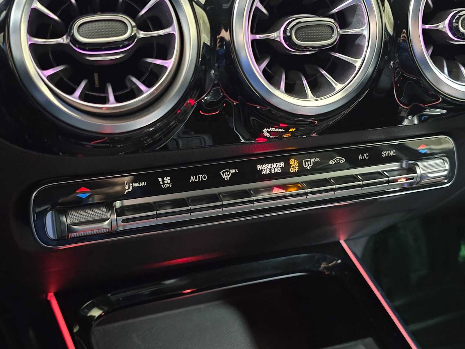 Certified 2023 Mercedes-Benz GLA 250 4MATIC image 29