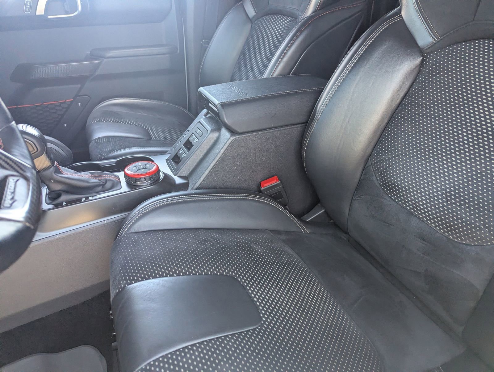 Certified 2024 Ford Bronco Raptor w/ Interior Carbon Fiber Pack 6 AWD/4WD image 15