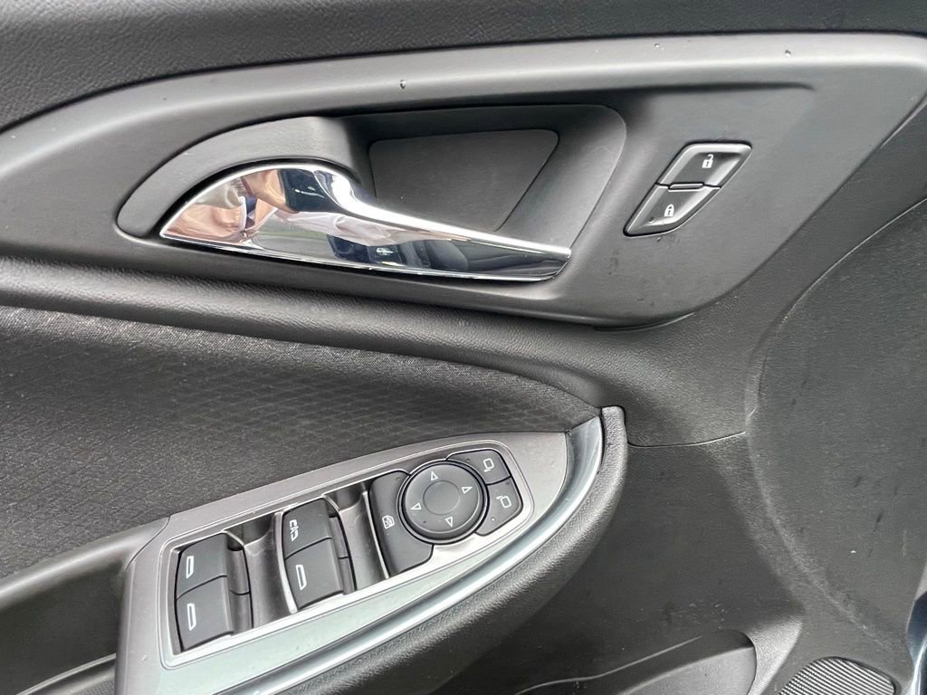 Used 2020 Chevrolet Malibu LT image 21