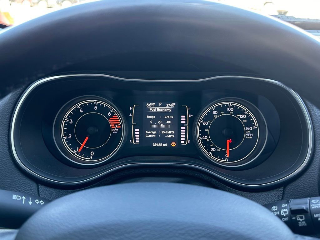 Used 2021 Jeep Cherokee Latitude Plus image 25