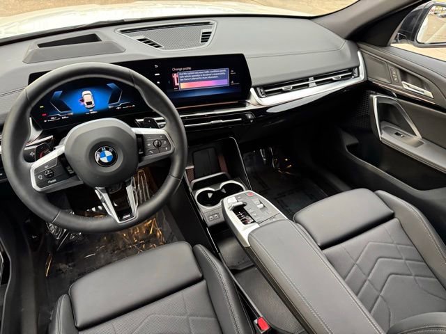 Used 2025 BMW X2 xDrive28i w/ Technology Package image 6