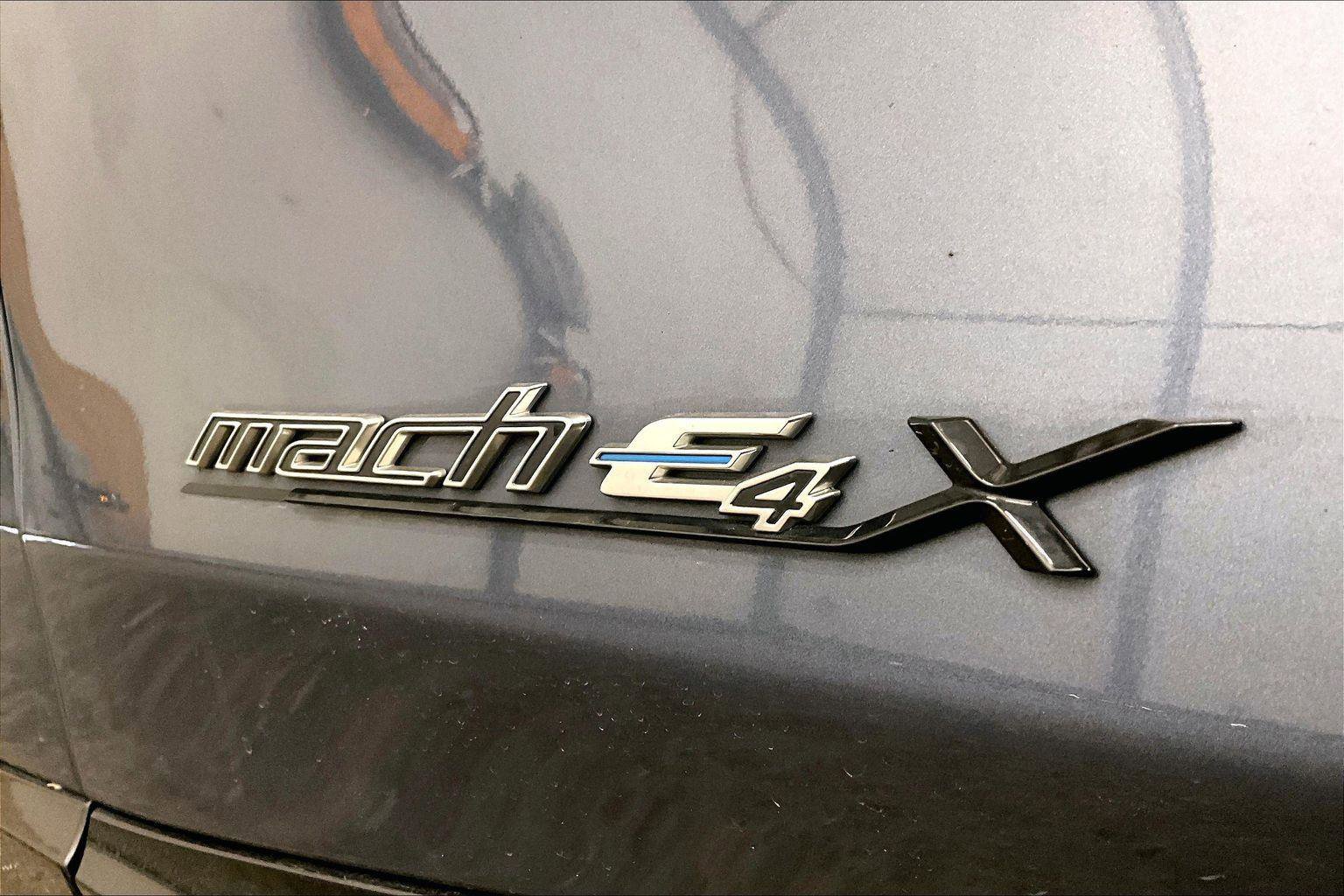 Used 2021 Ford Mustang Mach-E Premium image 13