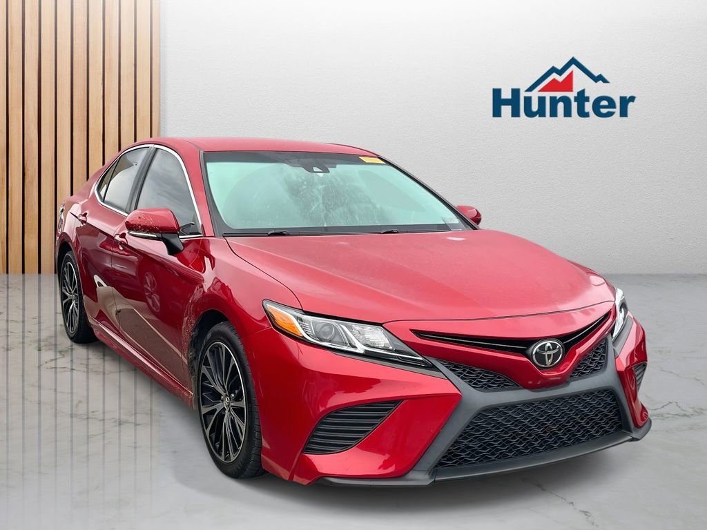 Used 2019 Toyota Camry SE w/ Convenience Package