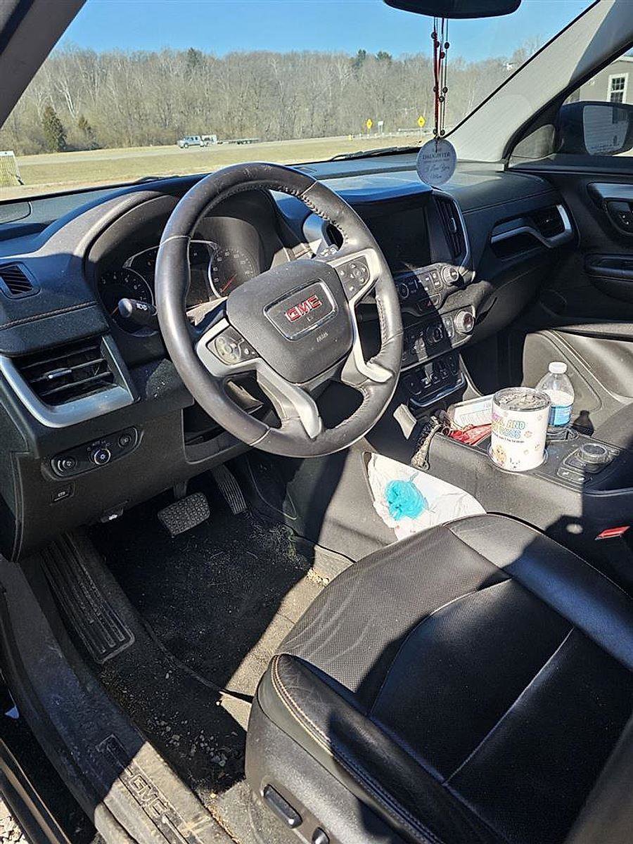 Used 2018 GMC Terrain SLT w/ Preferred Package image 1