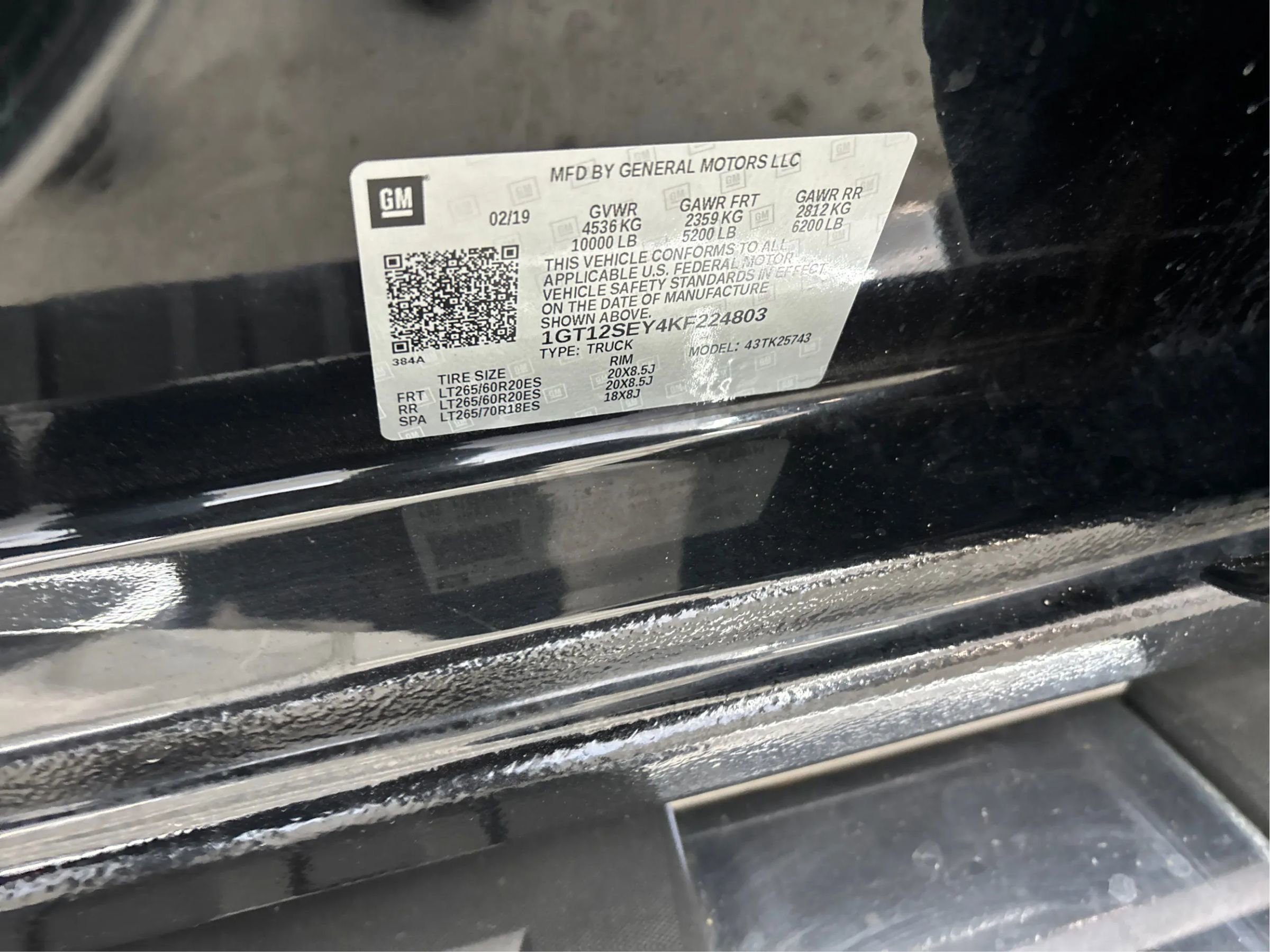 Used 2019 GMC Sierra 2500 Denali w/ Duramax Plus Package AWD/4WD image 27