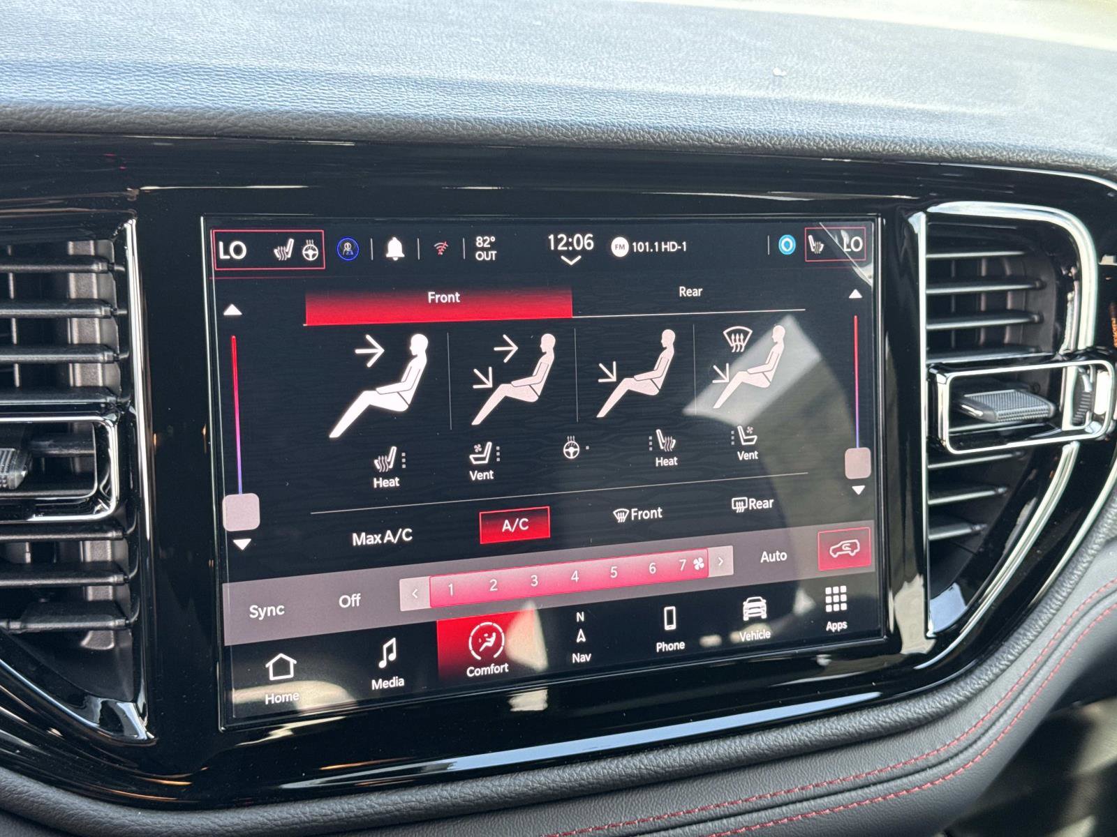 New 2026 Dodge Durango GT image 14