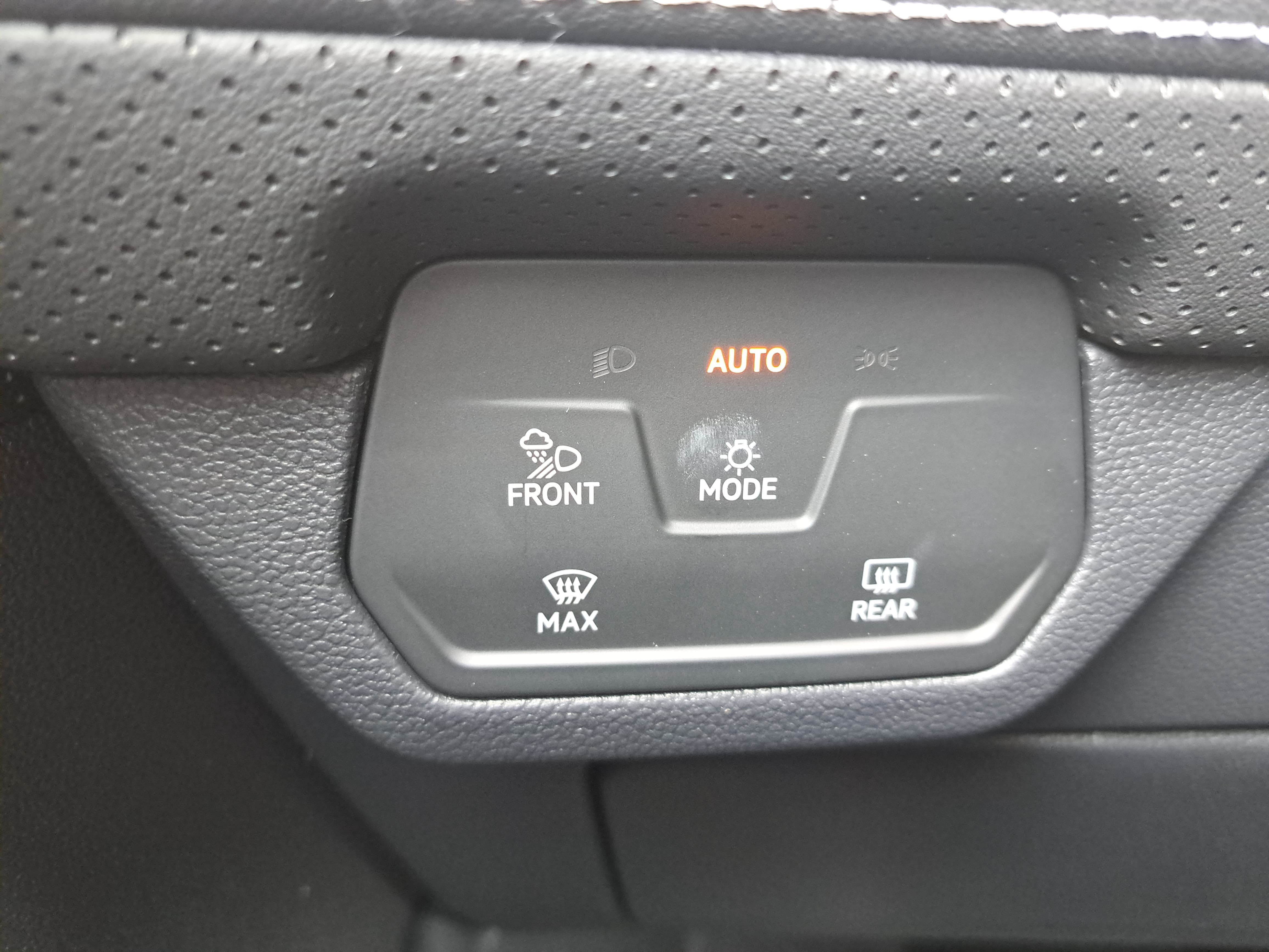New 2026 Volkswagen Atlas SE AWD/4WD image 27