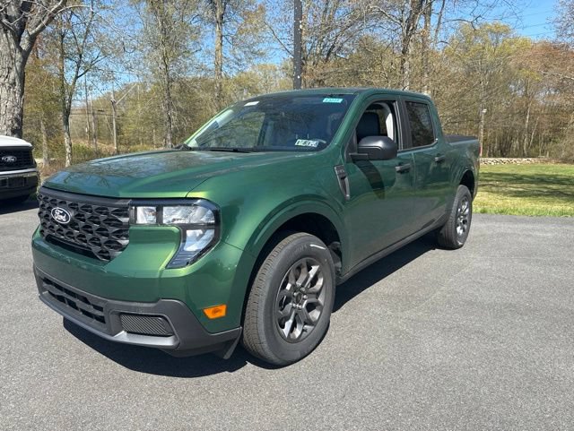 New 2025 Ford Maverick XLT FWD image 2