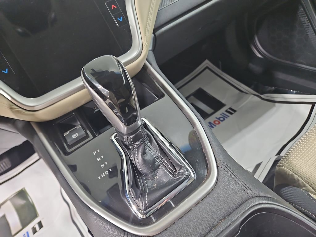 Used 2020 Subaru Outback Premium AWD/4WD image 25