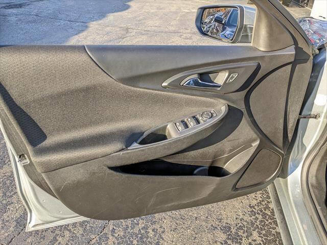 Used 2024 Chevrolet Malibu LT image 10