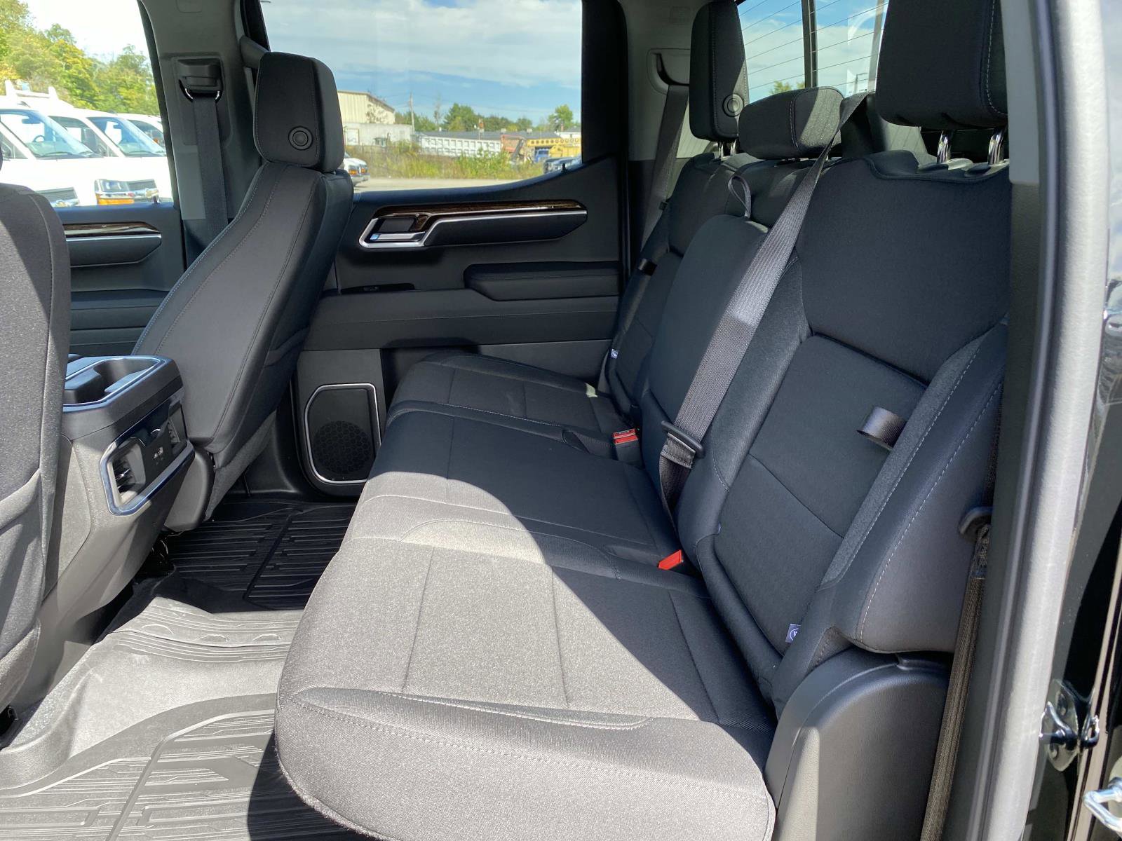 New 2026 GMC Sierra 1500 Elevation w/ Preferred Package image 6