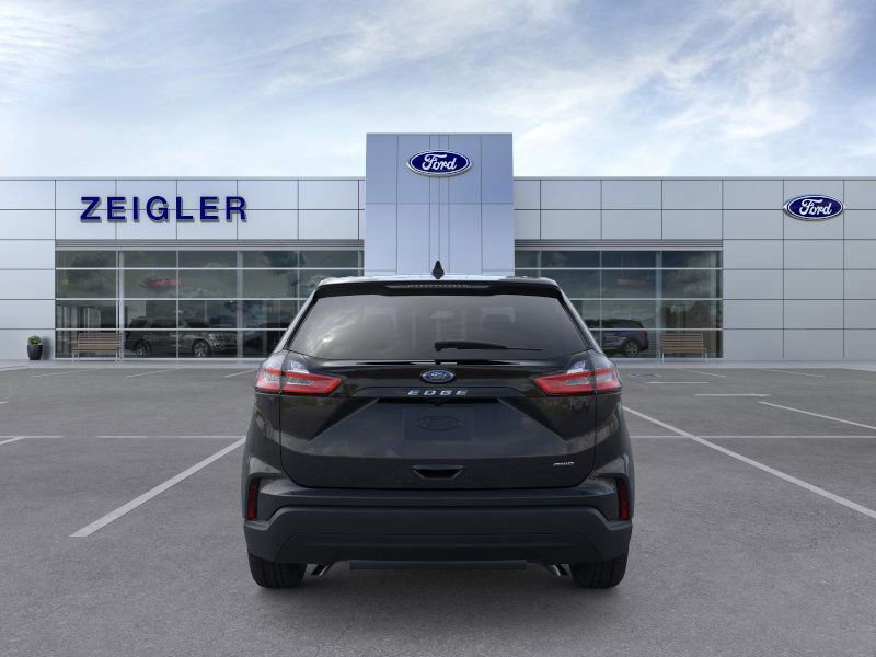 New 2024 Ford Edge SE image 5