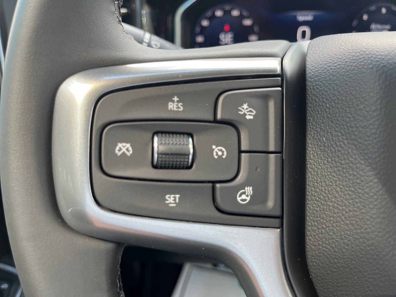 New 2026 Chevrolet Silverado 2500 LTZ w/ LTZ Plus Package AWD/4WD image 27