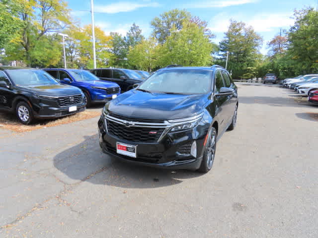 Used 2023 Chevrolet Equinox RS w/ RS Leather Package AWD/4WD image 1