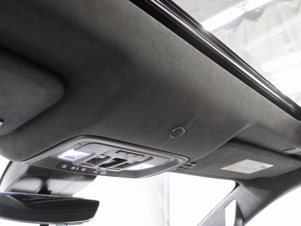 Used 2024 GMC Sierra 2500 Denali Ultimate w/ Max Trailering Package image 29