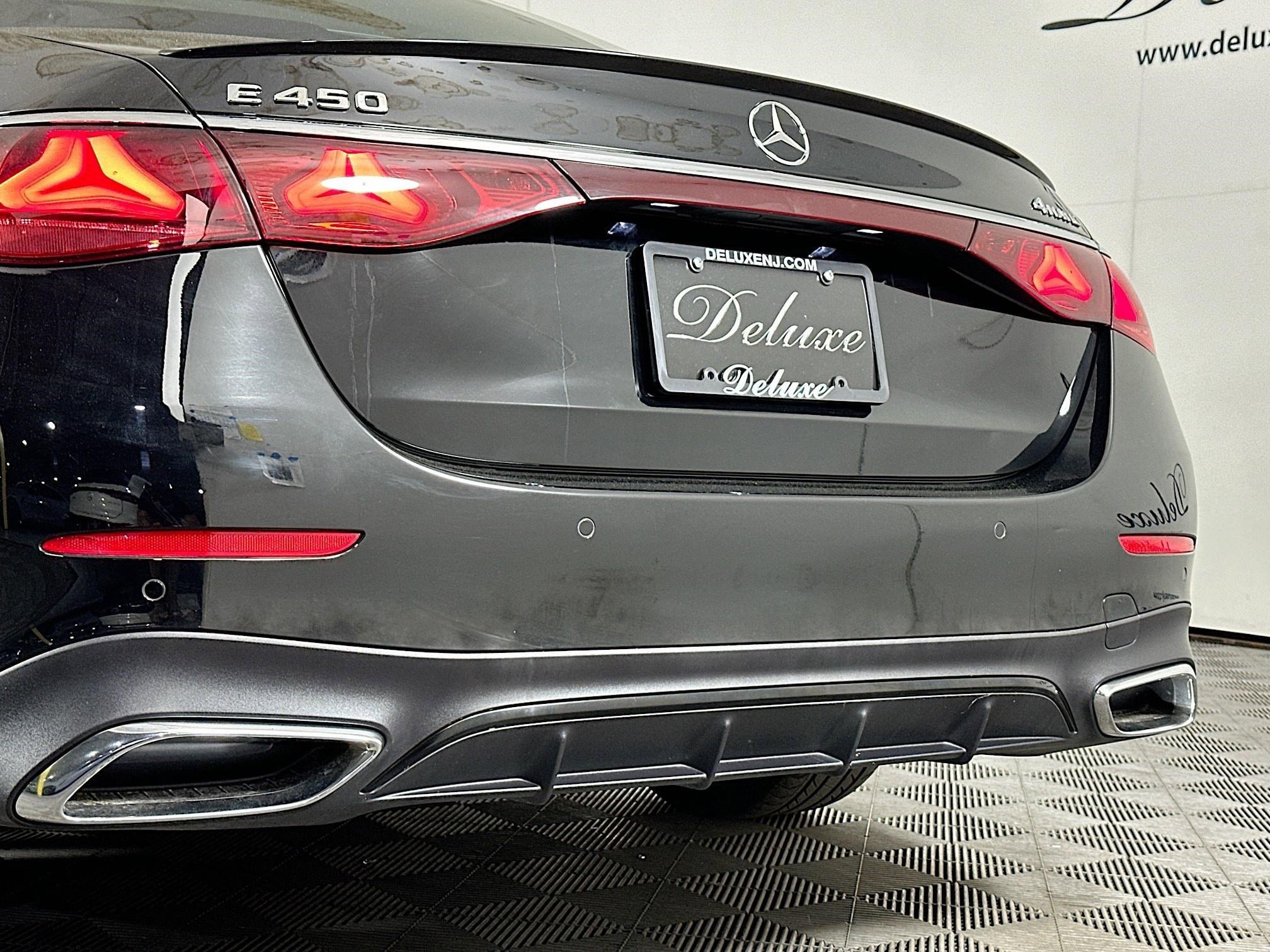 Used 2025 Mercedes-Benz E 450 4MATIC Sedan w/ MBUS Superscreen Package image 24