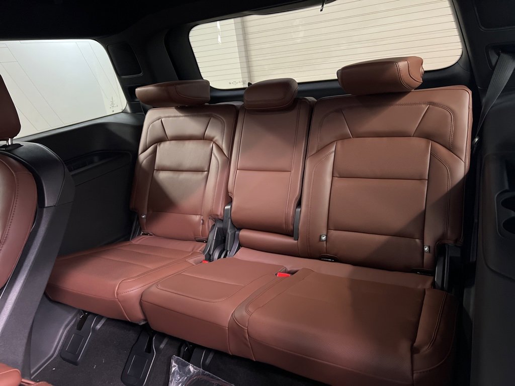 Used 2025 Lincoln Navigator Reserve image 35