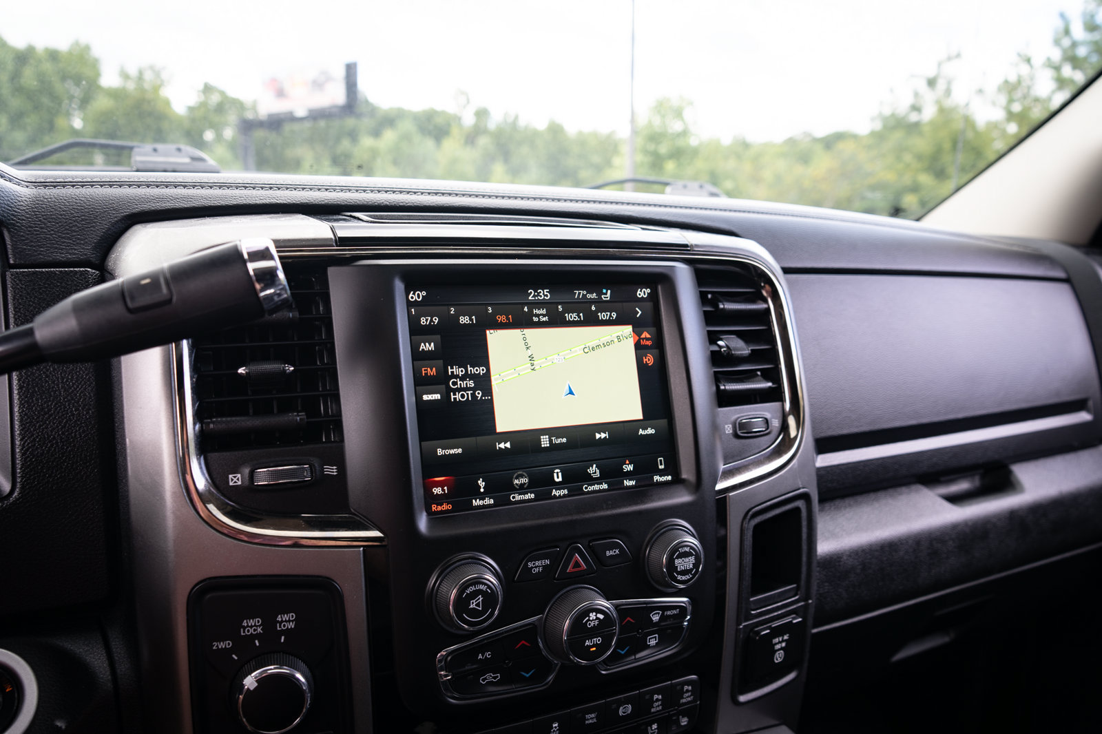 Used 2018 RAM 2500 Laramie w/ Sport Appearance Group AWD/4WD image 24