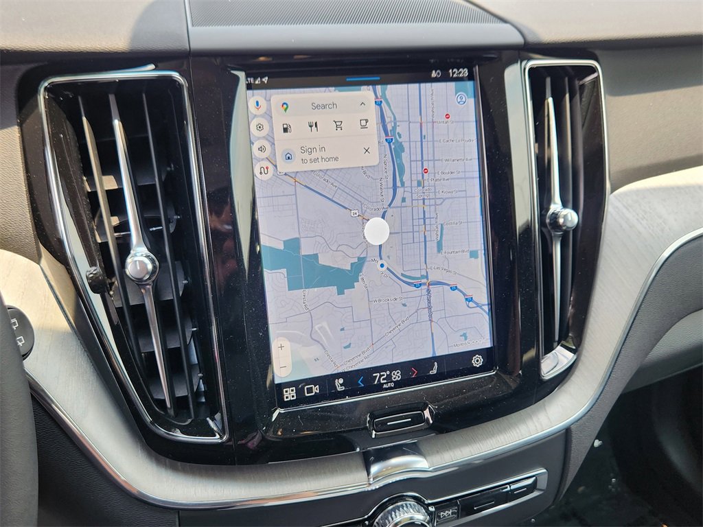 New 2025 Volvo XC60 B5 Plus w/ Protection Package Premier image 10