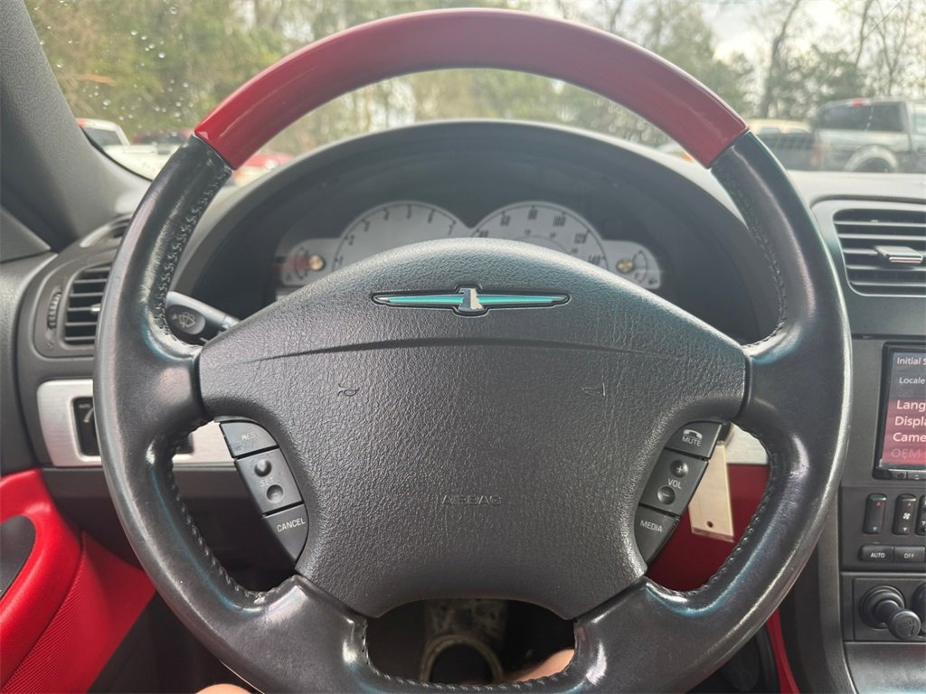 Used 2002 Ford Thunderbird image 22