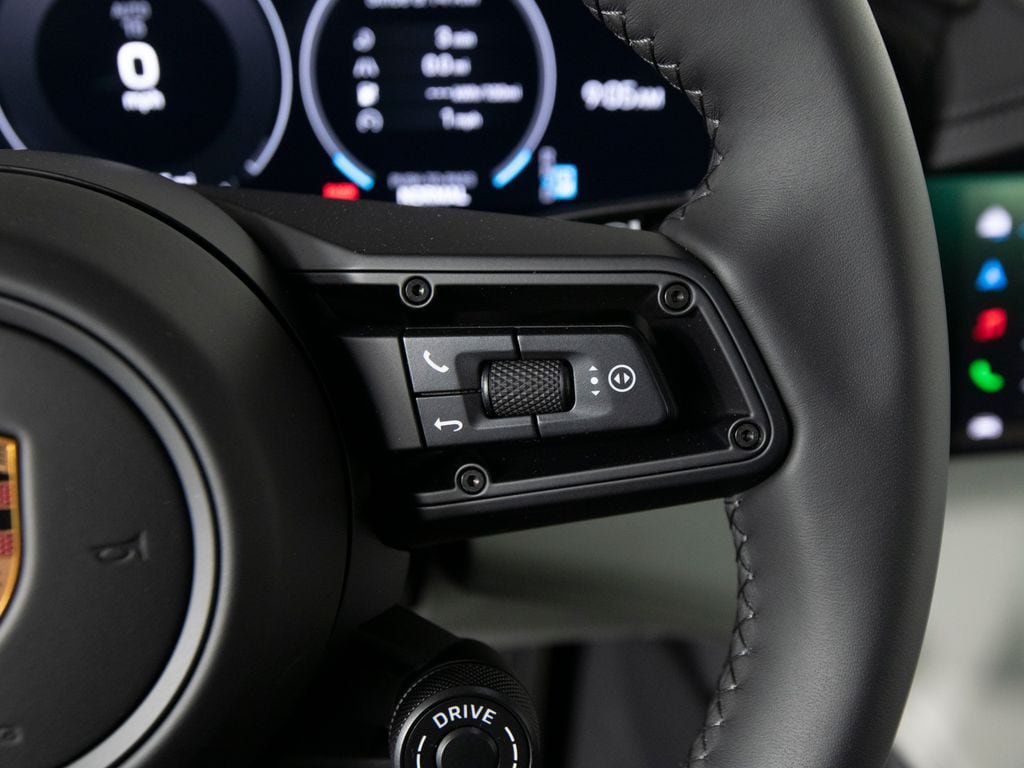 New 2026 Porsche Taycan GTS AWD/4WD image 25