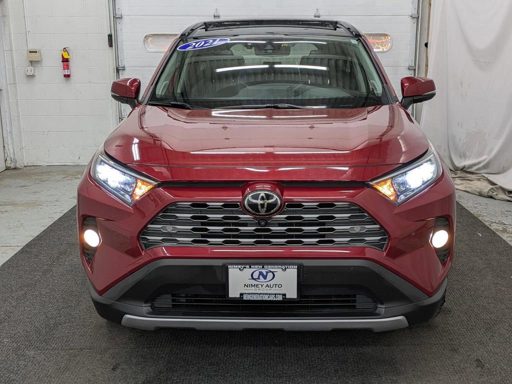 Used 2021 Toyota RAV4 Limited image 22