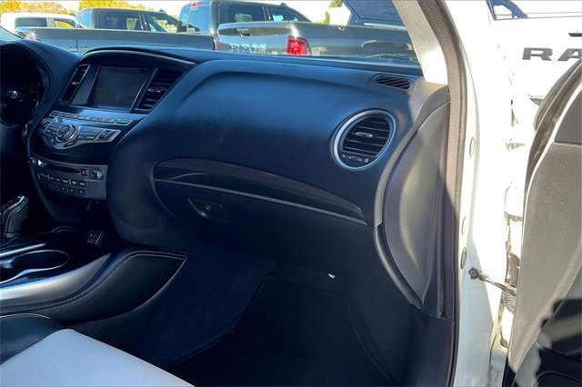 Used 2020 INFINITI QX60 Signature Edition image 16