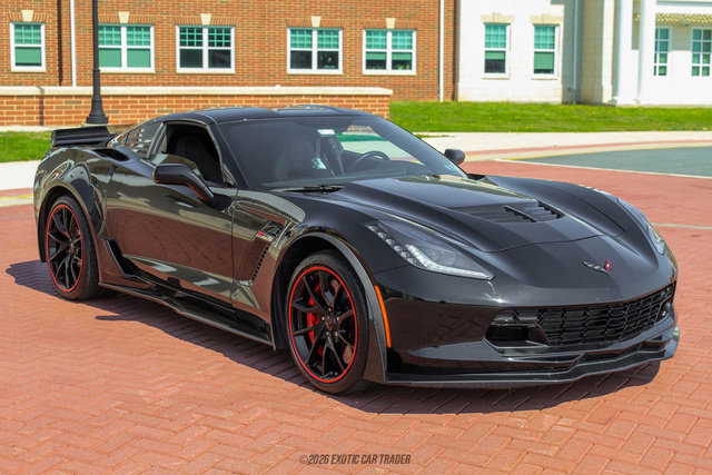 Used 2016 Chevrolet Corvette Z06 w/ Z07 Performance Package RWD image 12