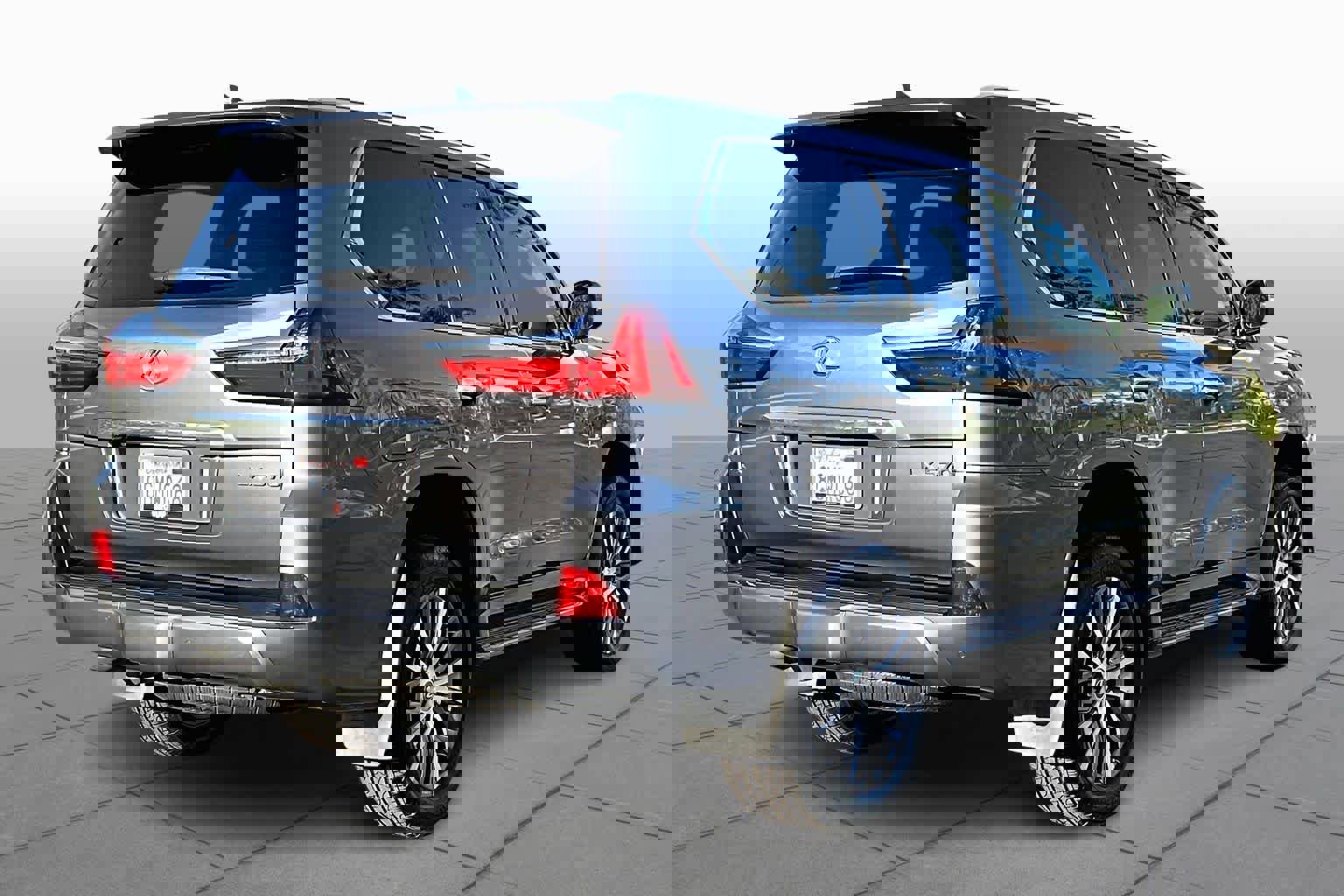 Used 2019 Lexus LX 570 4WD image 13