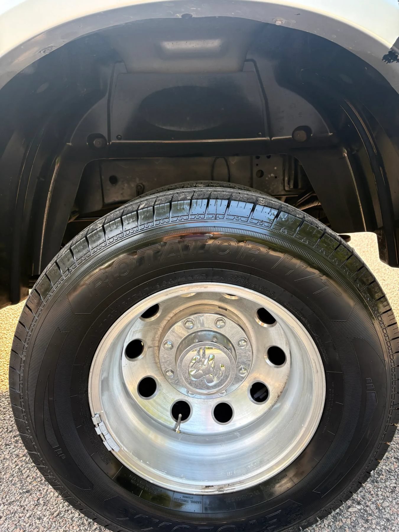 Used 2014 RAM 3500 Laramie AWD/4WD image 41