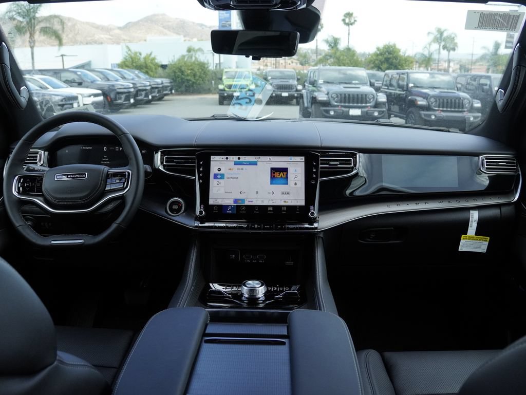New 2026 Jeep Grand Wagoneer L Summit w/ Premium Group III AWD/4WD image 37