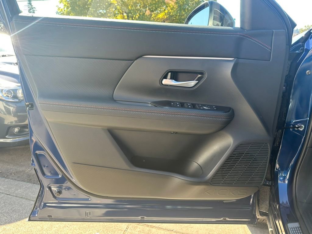 New 2026 Nissan Kicks SR w/ Illumination Package image 13
