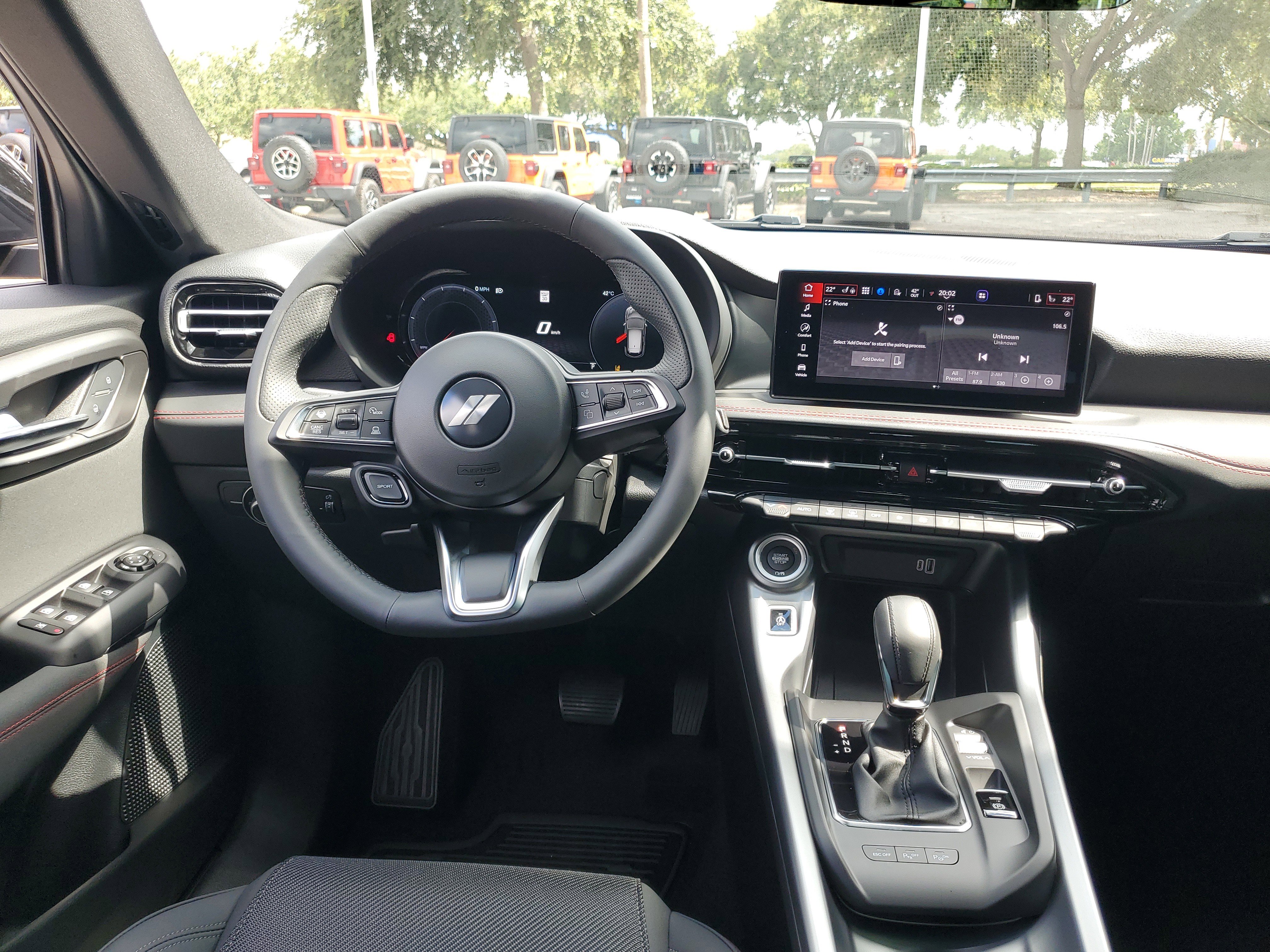 New 2025 Dodge Hornet GT w/ Tech Pack image 10