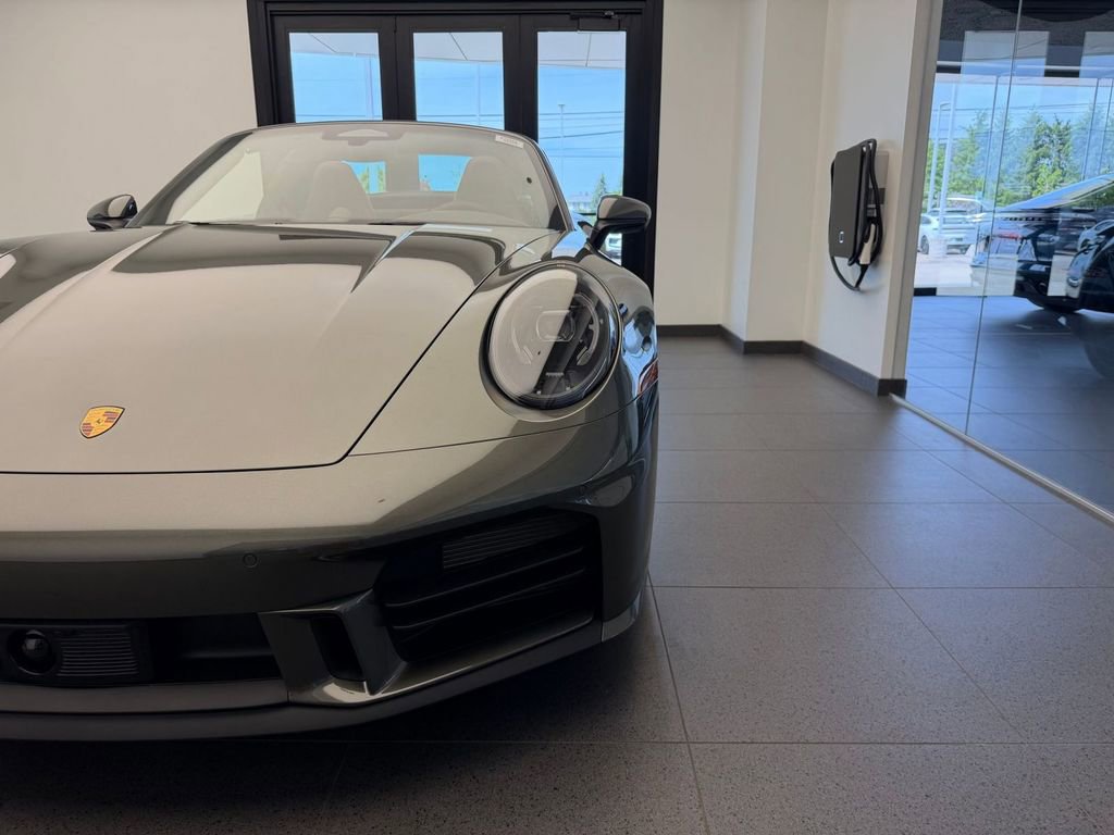 New 2026 Porsche 911 Targa 4S AWD/4WD image 33