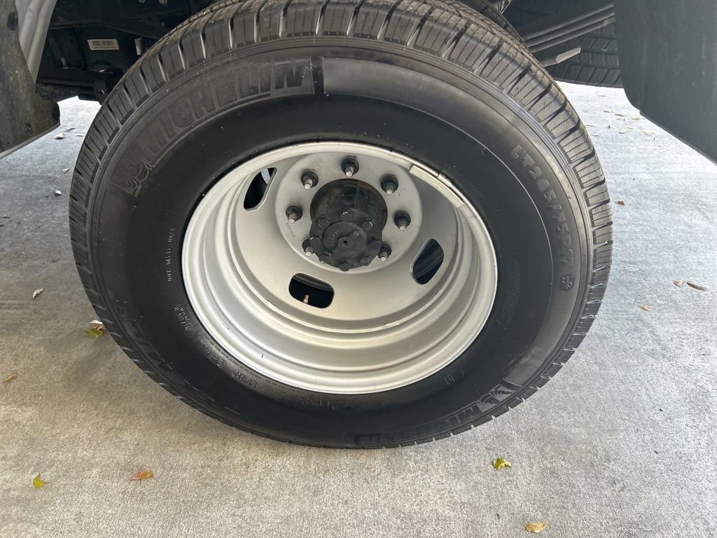 Used 2025 Ford F350 XLT image 18