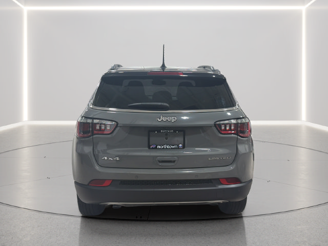 Used 2023 Jeep Compass Limited AWD/4WD image 4