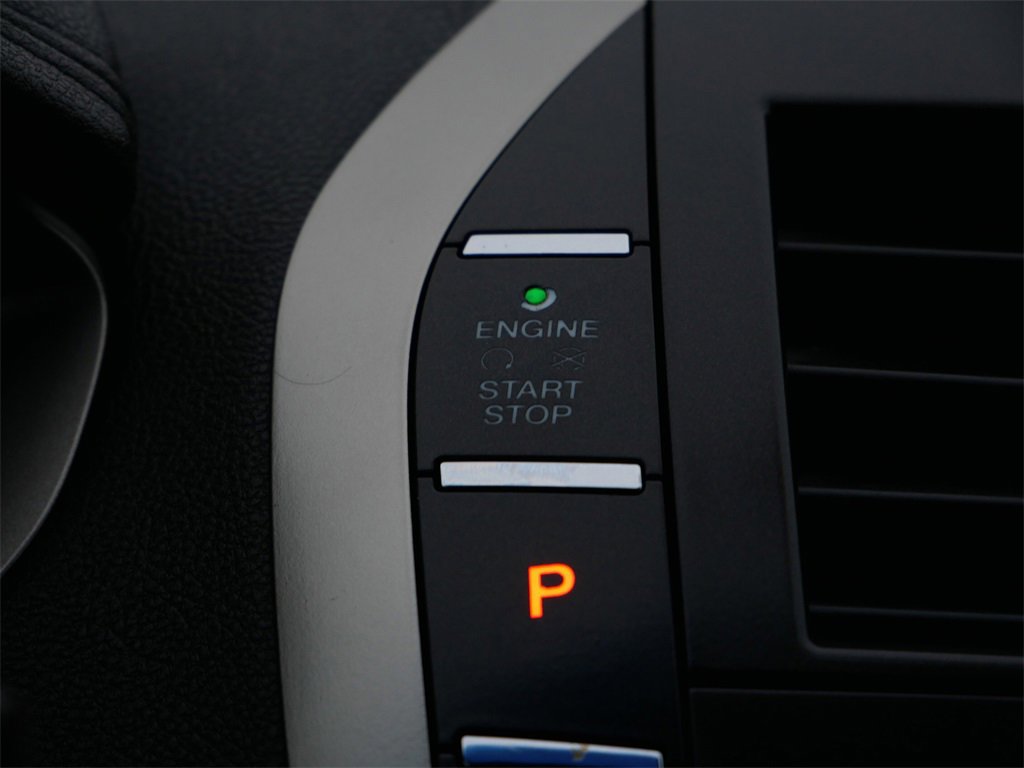 Used 2014 Lincoln MKZ Hybrid w/ Equipment Group 202A Reserve image 22